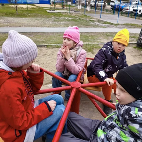 Неделя под названием «Мы маленькие дети»